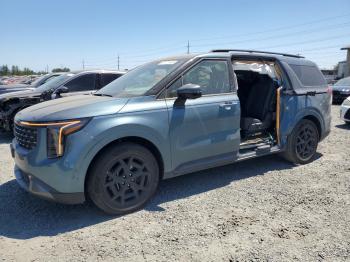  Salvage Kia Carnival