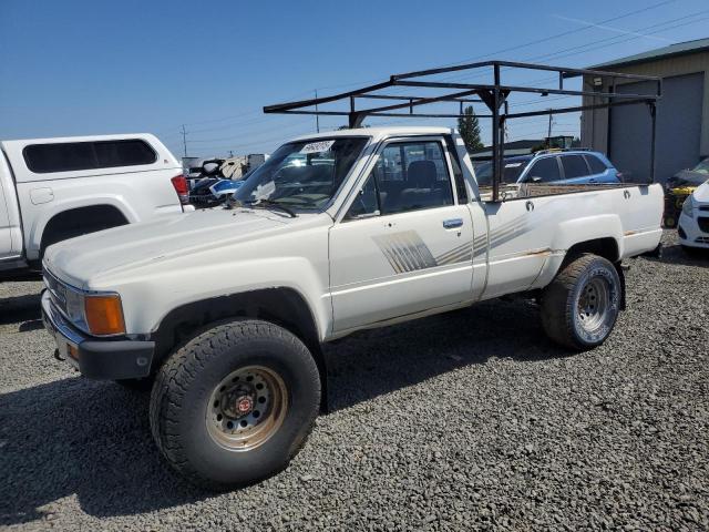  Salvage Toyota Pickup