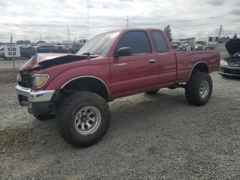  Salvage Toyota Tacoma