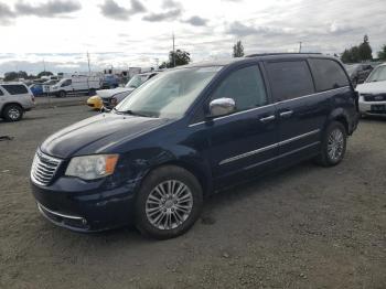  Salvage Chrysler Minivan