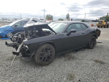  Salvage Dodge Challenger