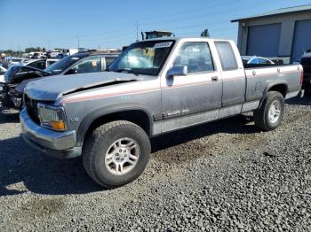  Salvage Dodge Dakota