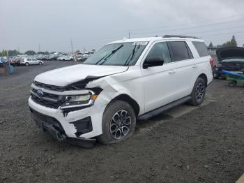  Salvage Ford Expedition