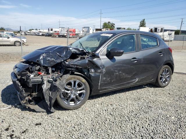  Salvage Toyota Yaris