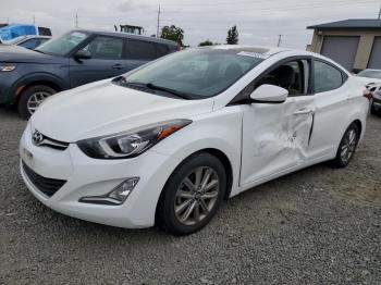  Salvage Hyundai ELANTRA