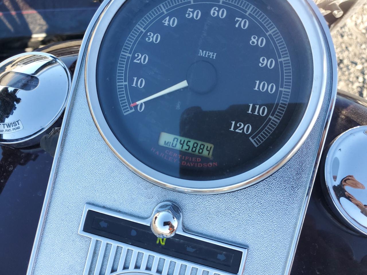 Harley-Davidson Fl Image 4