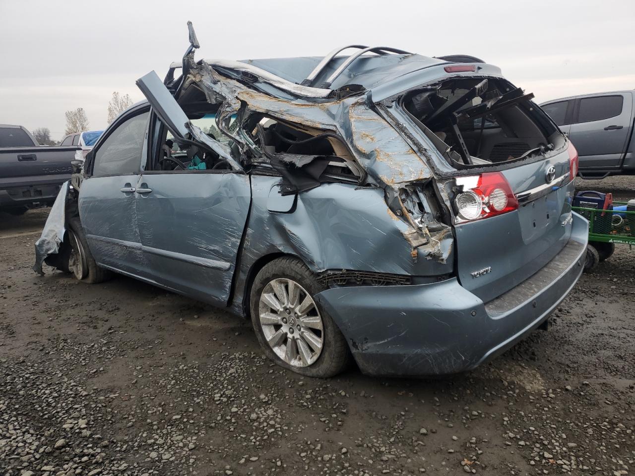 Toyota Sienna Xle Image 13