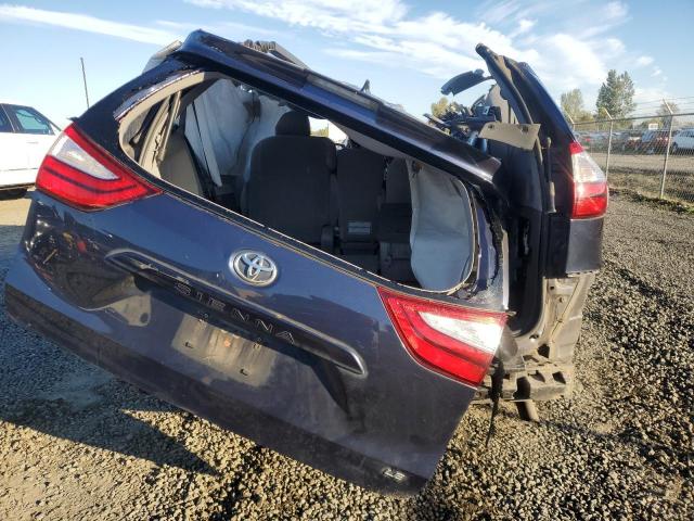 Toyota Sienna Le Image 12