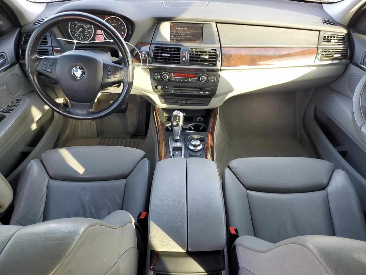 BMW X Series 3.0i Image 9
