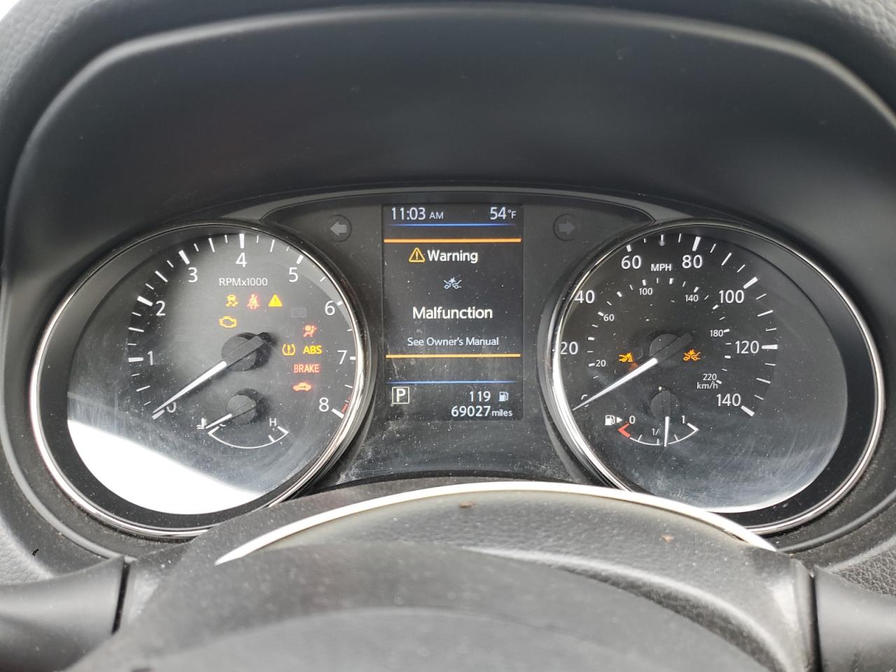 Nissan Rogue S Image 7