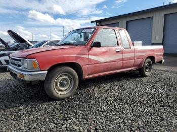  Salvage Toyota Pickup