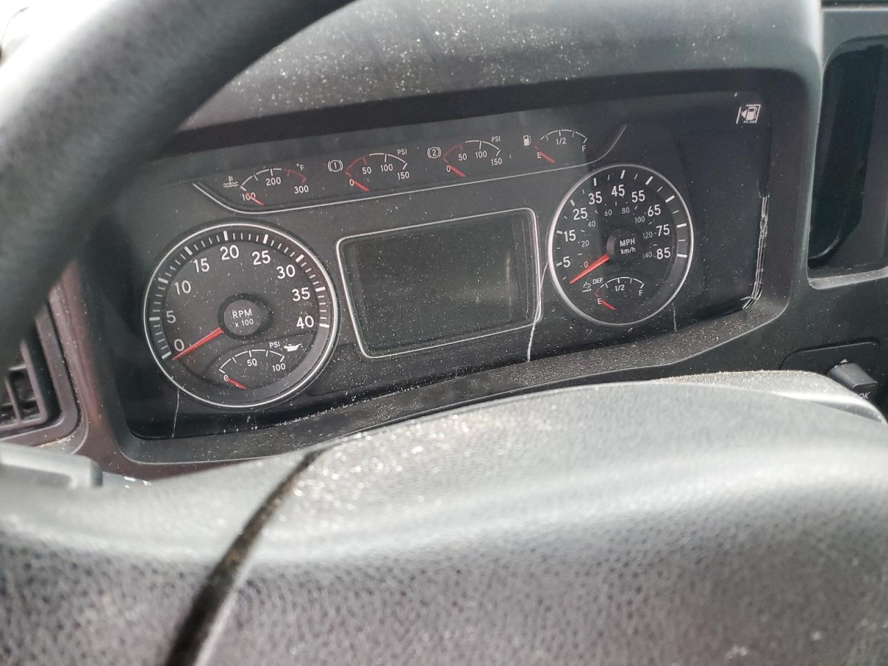 International Mv607 Image 13