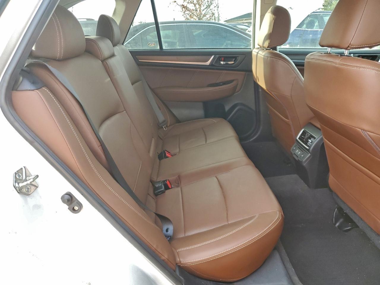 Subaru Outback Touring Image 11