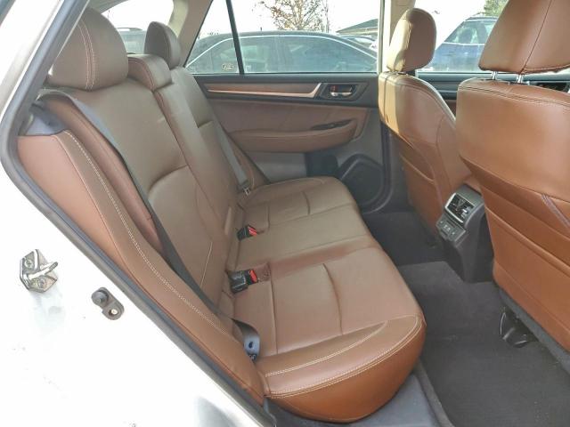 Subaru Outback Touring Image 11