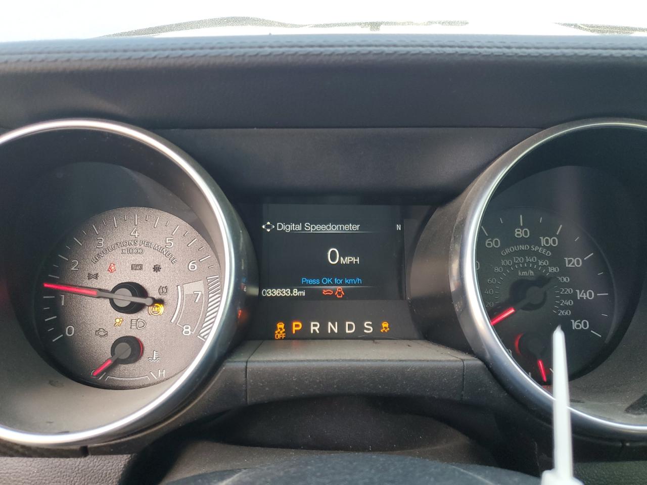 Ford Mustang Image 9