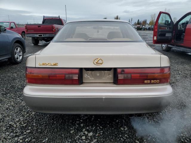 Lexus Es 300 Image 4