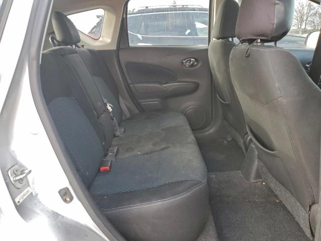 Nissan Versa S Image 10