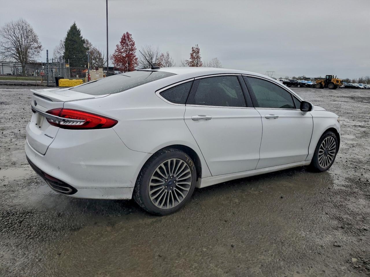 Ford Fusion Titanium/platinum Image 6