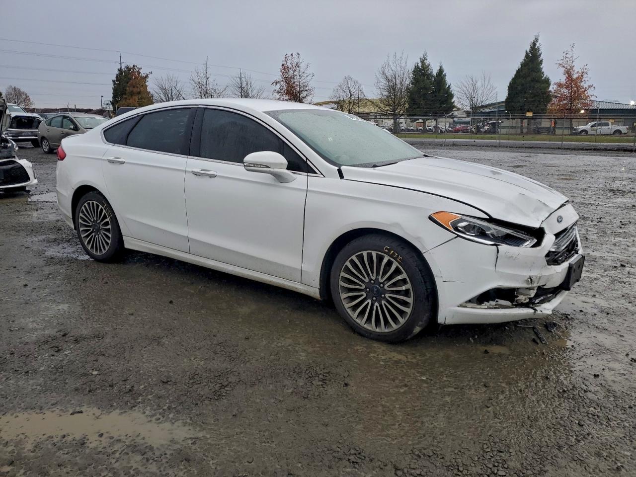 Ford Fusion Titanium/platinum Image 2