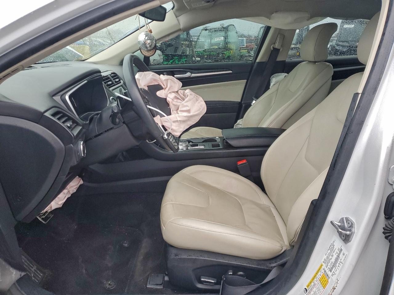 Ford Fusion Titanium/platinum Image 8