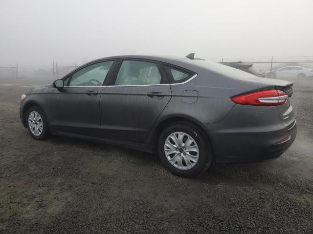 Ford Fusion S Image 3