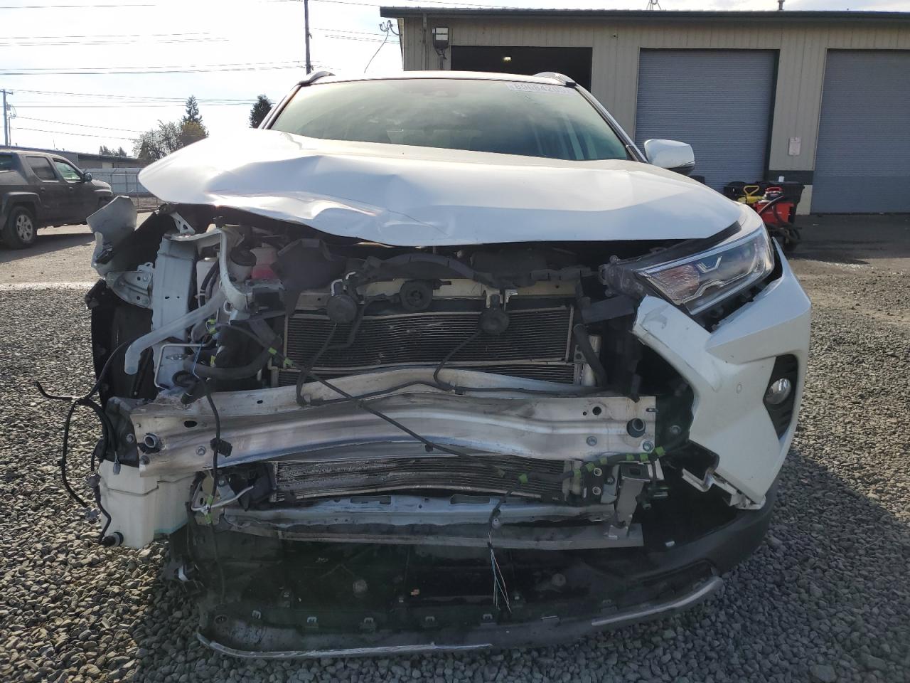 Toyota RAV4 Limited Image 13