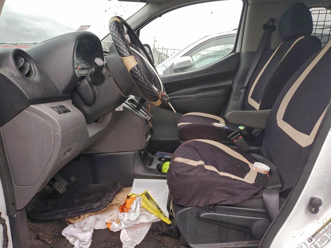 Chevrolet Express Lt Image 11