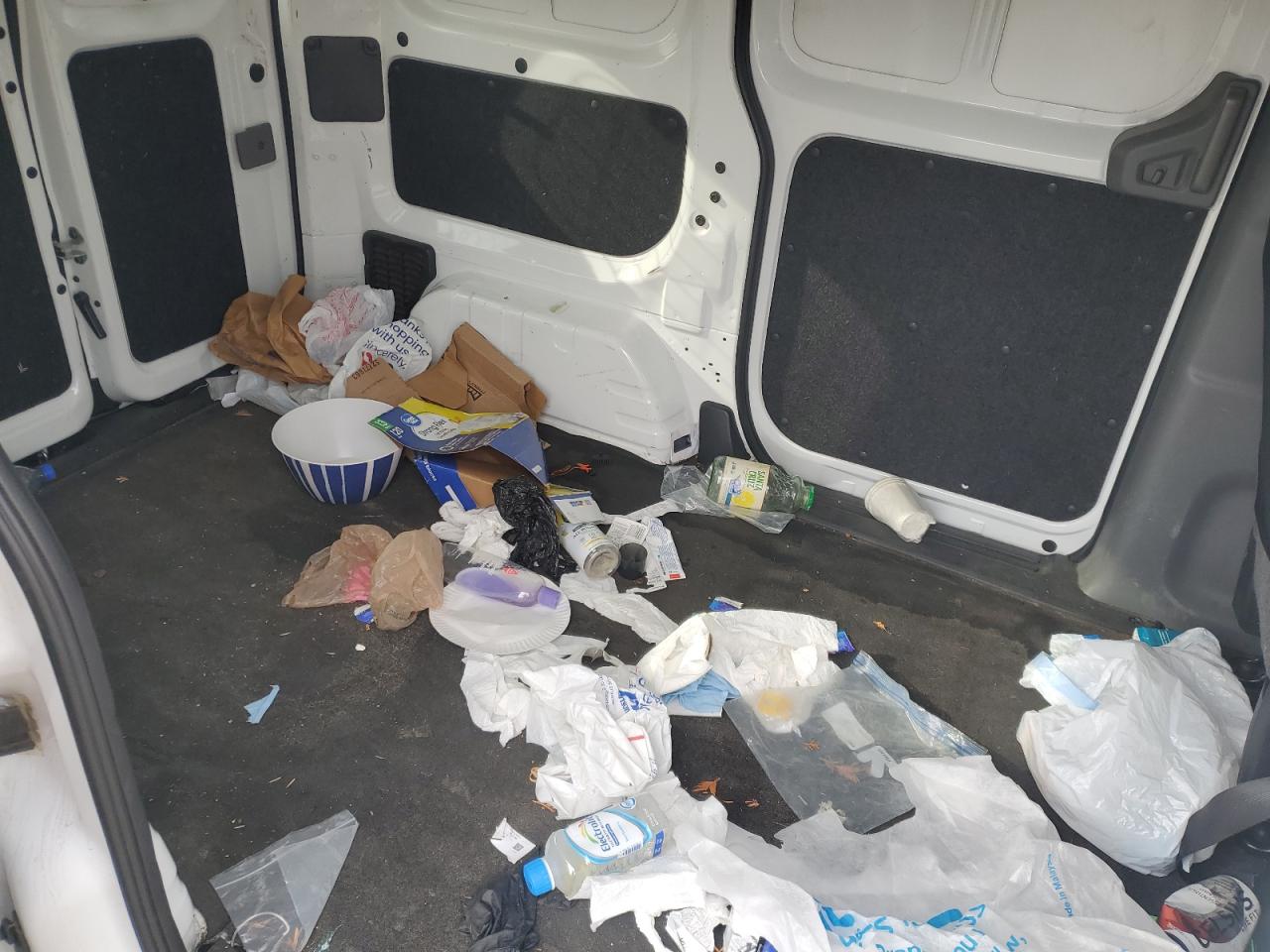 Chevrolet Express Lt Image 2