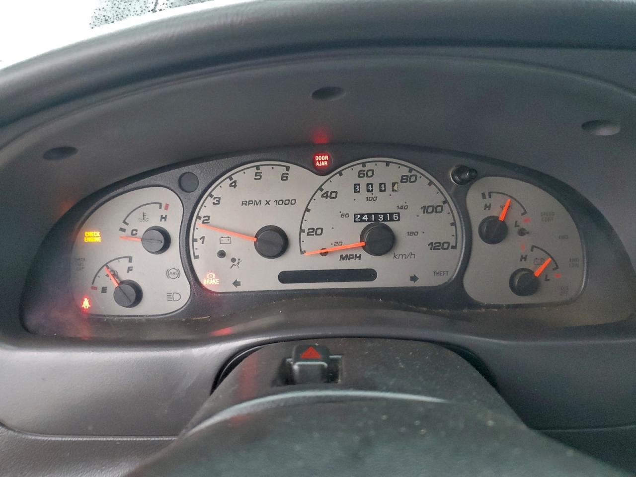 Ford Ranger Super Cab Image 7