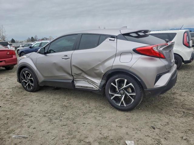 Toyota C-HR Xle Image 4