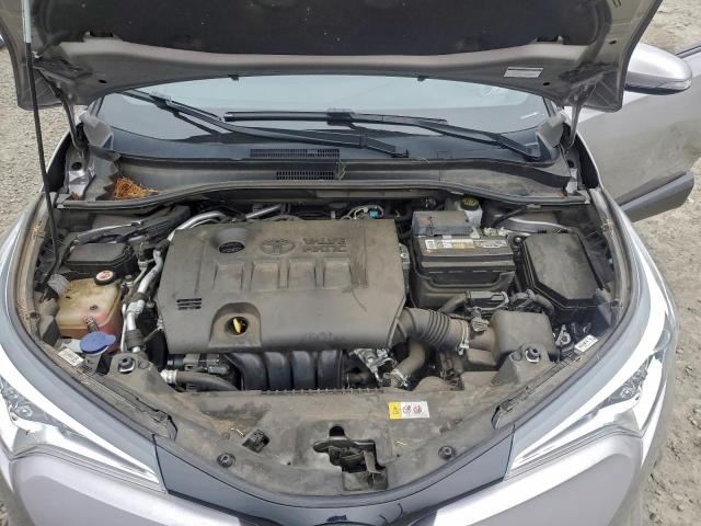 Toyota C-HR Xle Image 11