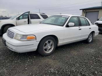  Salvage Ford Crown Vic