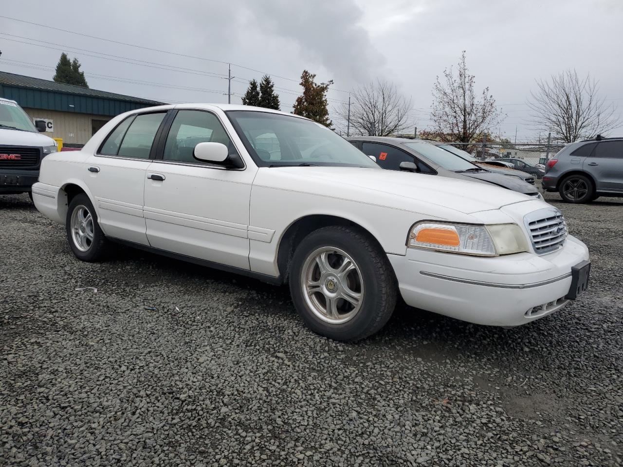 Ford Crown Vic Lx Image 8