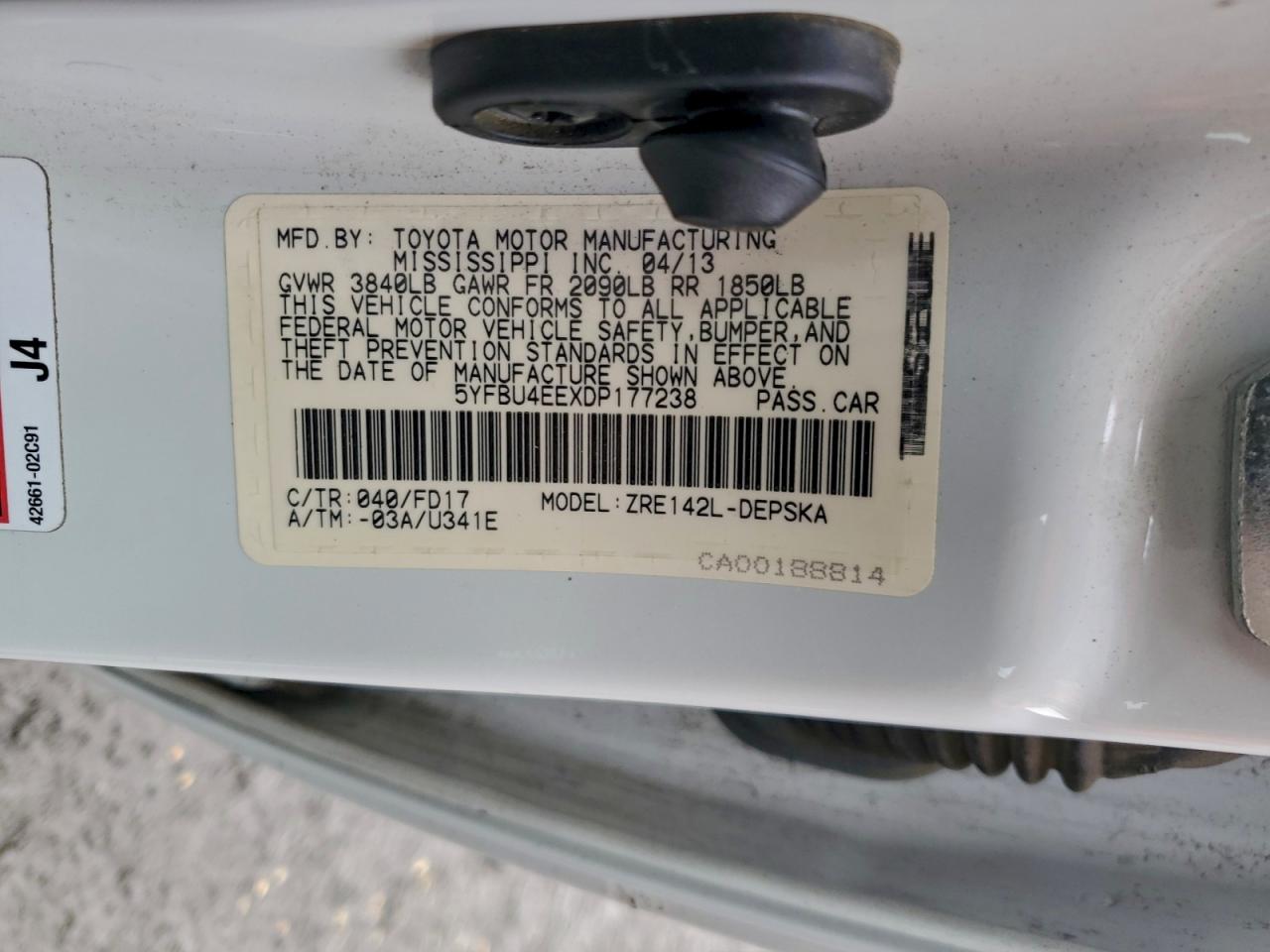 Toyota Corolla Base Image 7