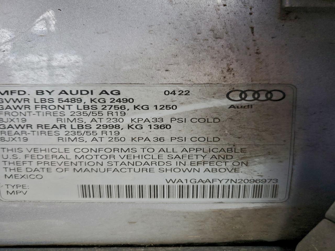 Audi Q5 Premium 45 Image 13