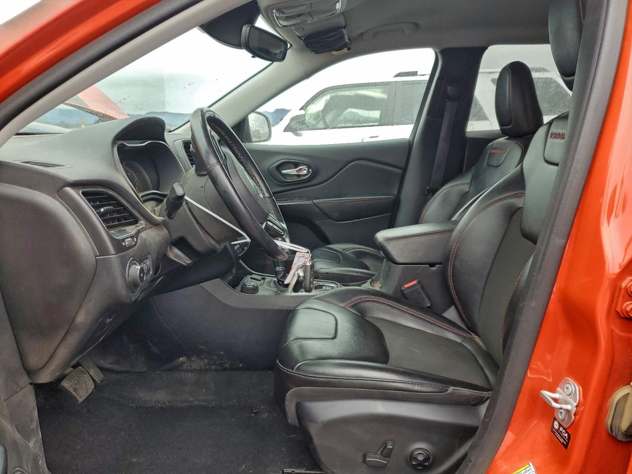 Jeep Cherokee Trailhawk Image 2