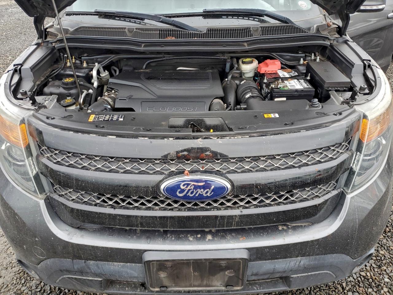 Ford Explorer Sport Image 10