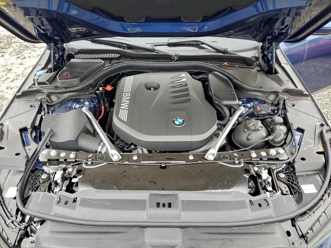 BMW 5 Series Xi Image 11