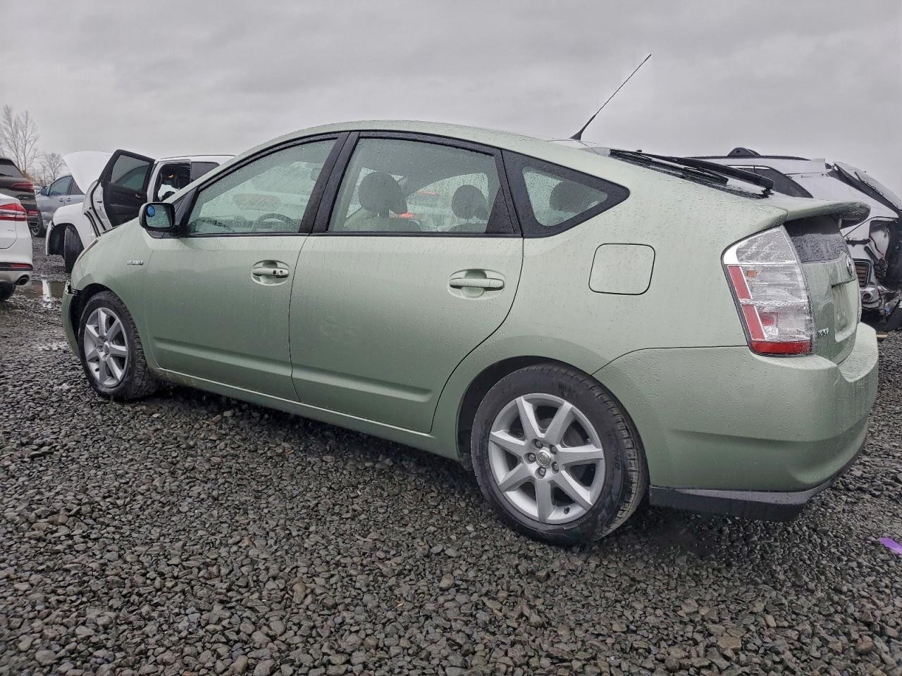 Toyota Prius Image 11