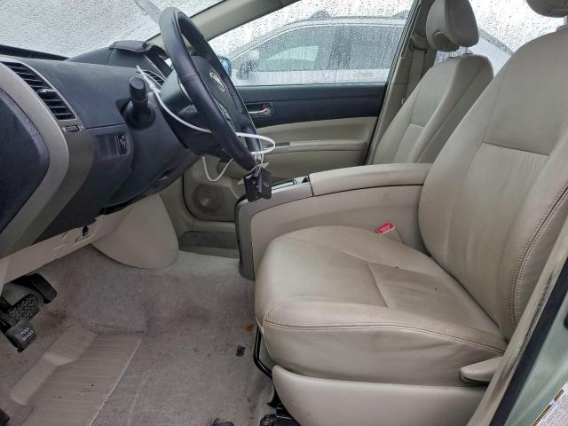 Toyota Prius Image 6