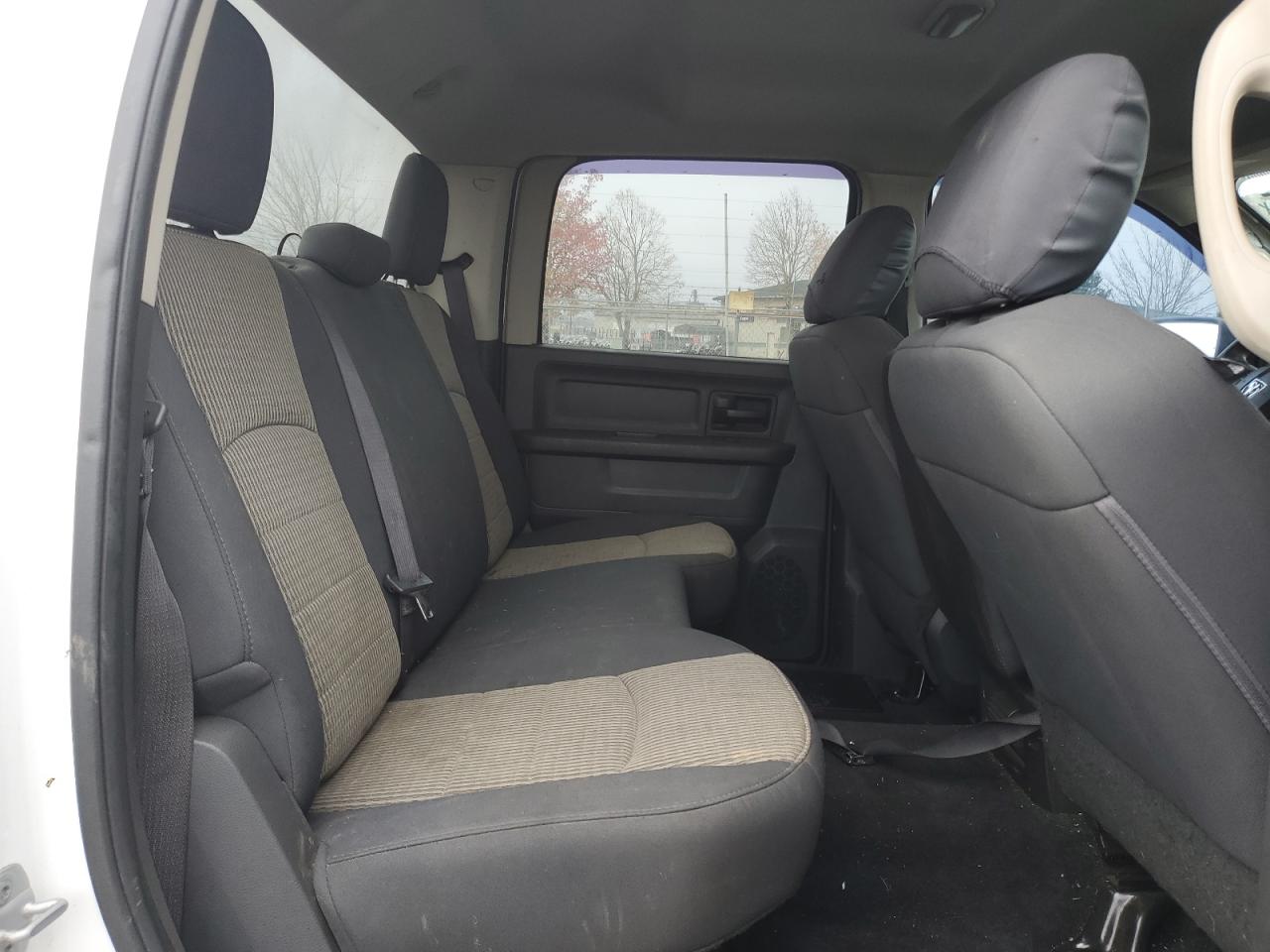 Dodge Ram 1500 St Image 12