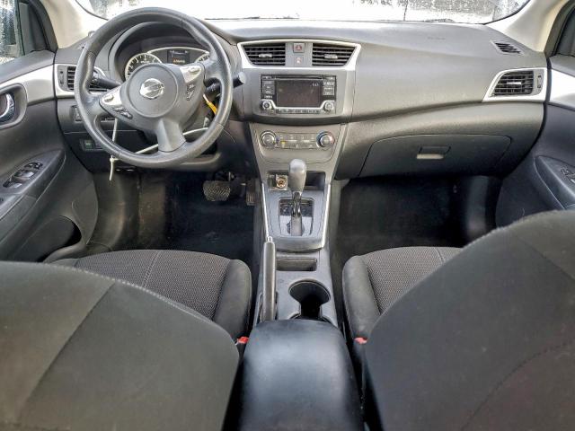 Nissan Sentra S Image 7