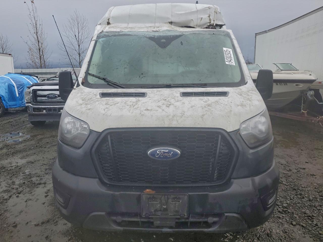 Ford Transit T-250 Image 7