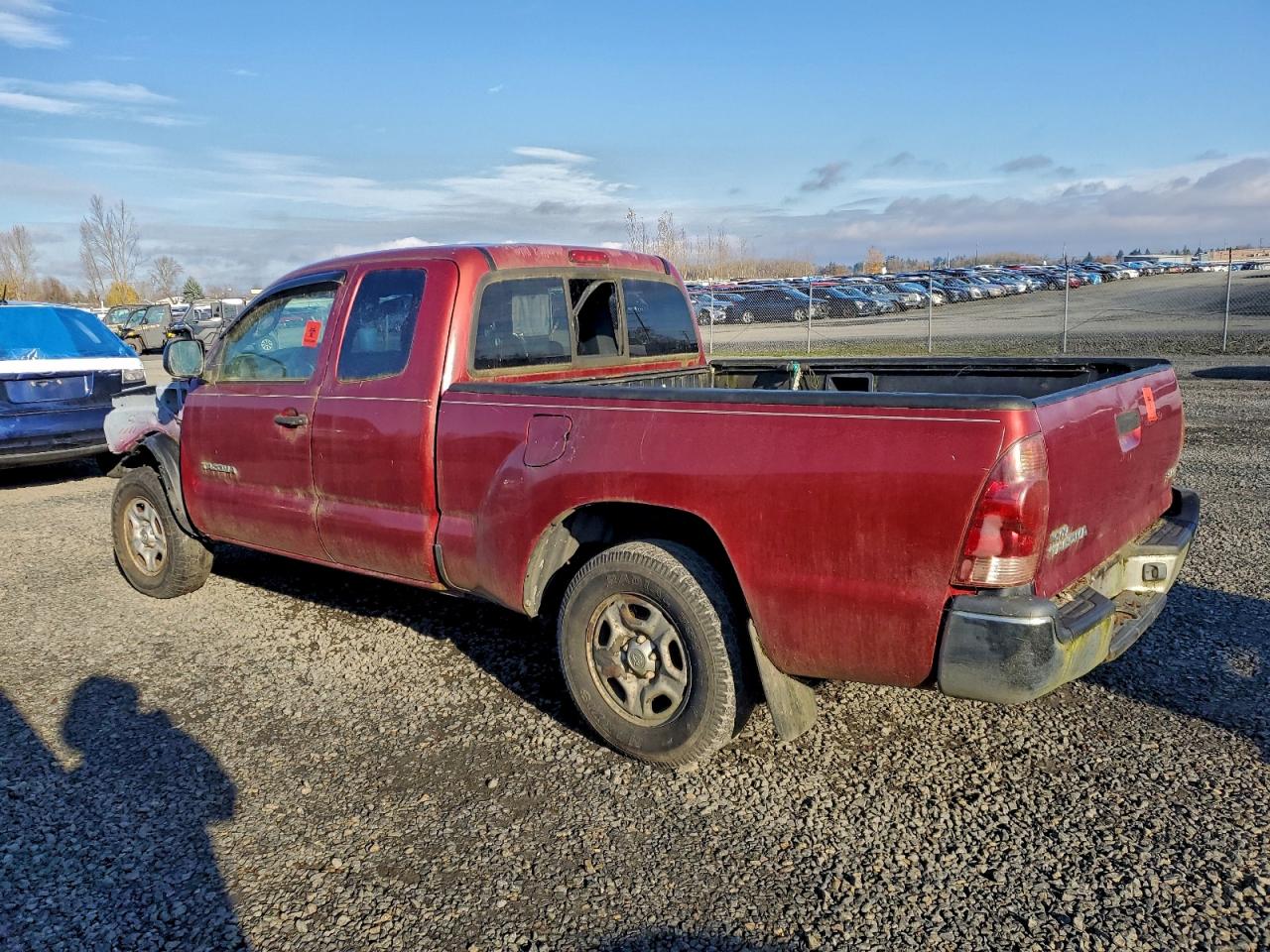 Toyota Tacoma Access Cab Image 12