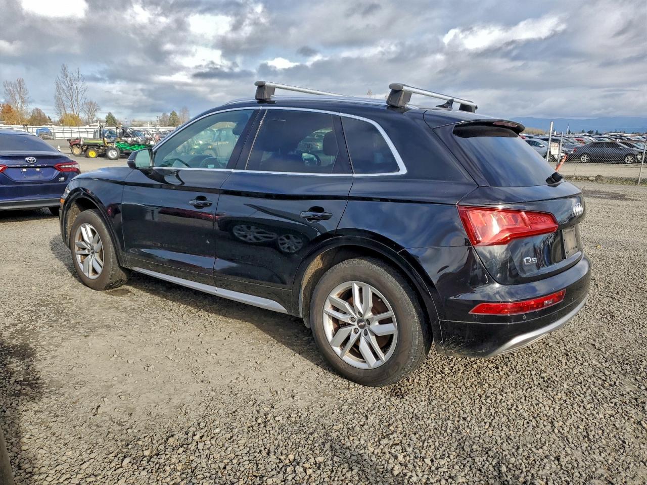 Audi Q5 Premium Image 13