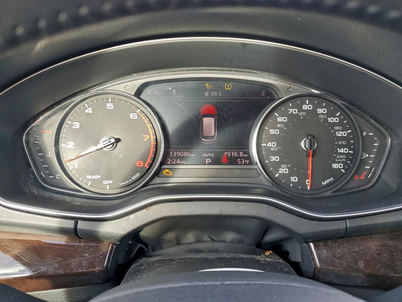 Audi Q5 Premium Image 11