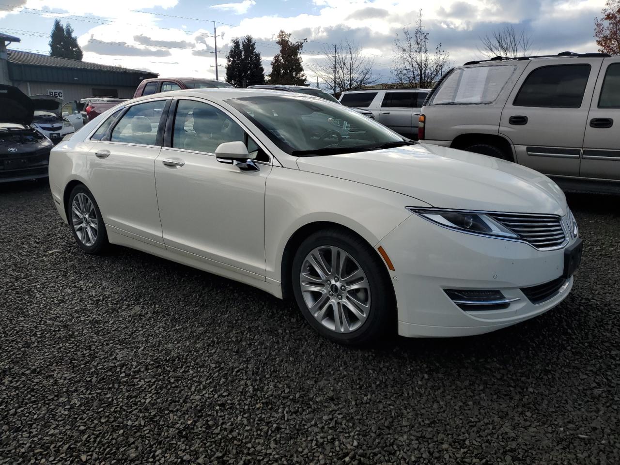 Lincoln MKZ Hybrid Image 2