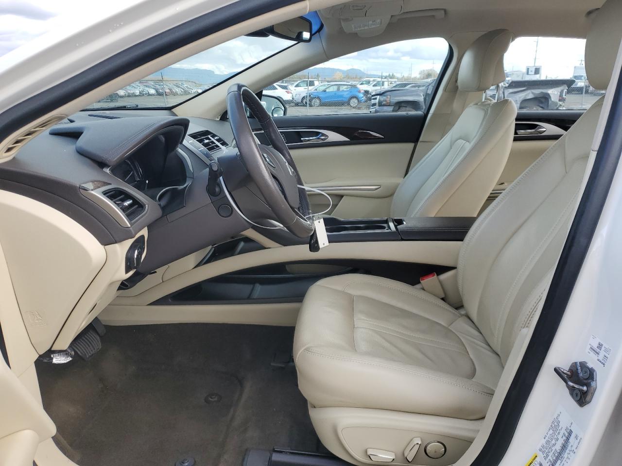 Lincoln MKZ Hybrid Image 9