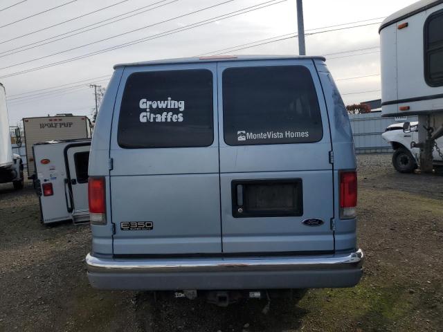 Ford Econoline E350 Super Duty Wagon Image 12