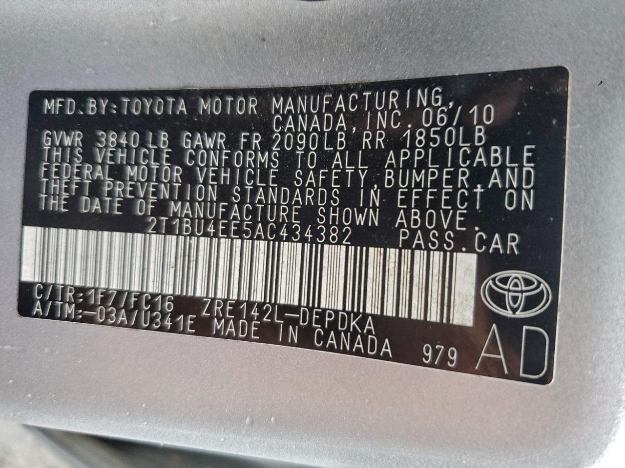 Toyota Corolla Base Image 12